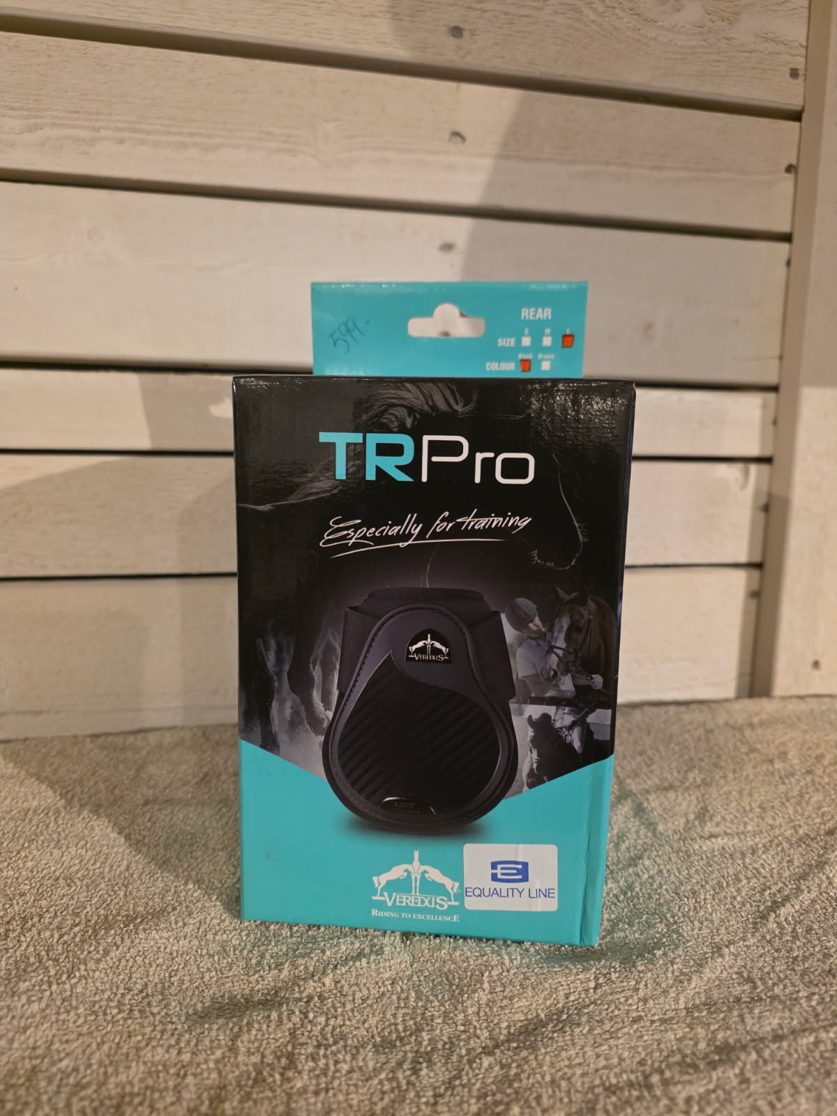Veredus TR Pro Bakskydd Stl L, svarta